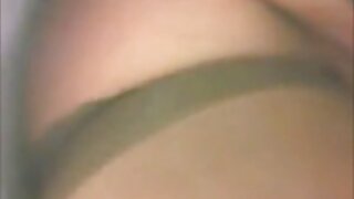 सुंदर विंटेज लेस्बियन्स हॉट सेक्स क्लिपमध्ये एकमेकांना गोड योनी आवडतात