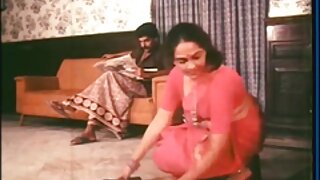 किंकी जोडप्या रात्री बाहेर fucks आहे