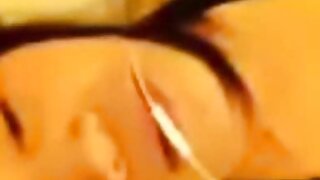 एप्रिल O'Neil आणि Mariah Madysinn एक गरम थ्रीसम मध्ये उग्रपणे संभोग